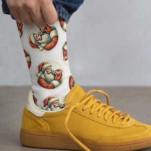 Christmas Socks, Pizza Santa Socks, Fun Novelty Crew Socks, Stocking Stuffing for Xmas, Food Lover Holiday Gift, Funny Winter Footwear