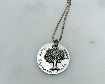 Tree of Life Collar-Hand estampada-estampada árbol de la familia-niños nombres de la familia