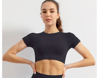 T-shirt de yoga sans couture pour femmes, hauts courts de sport, chemise d'entraînement de gymnastique, manches courtes, survêtement de course à pied de yoga