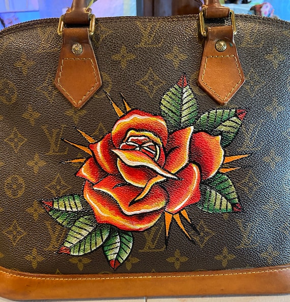 Personalized Louis Vuitton bag with exclusive hand-paint