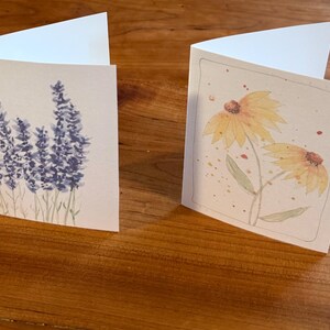 Cartões de flores em aquarela pintados à mão