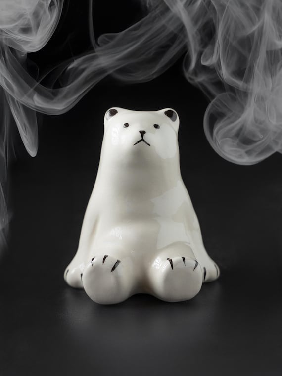 Ceramic Polar Bear One Hitter Tobacco Pipe