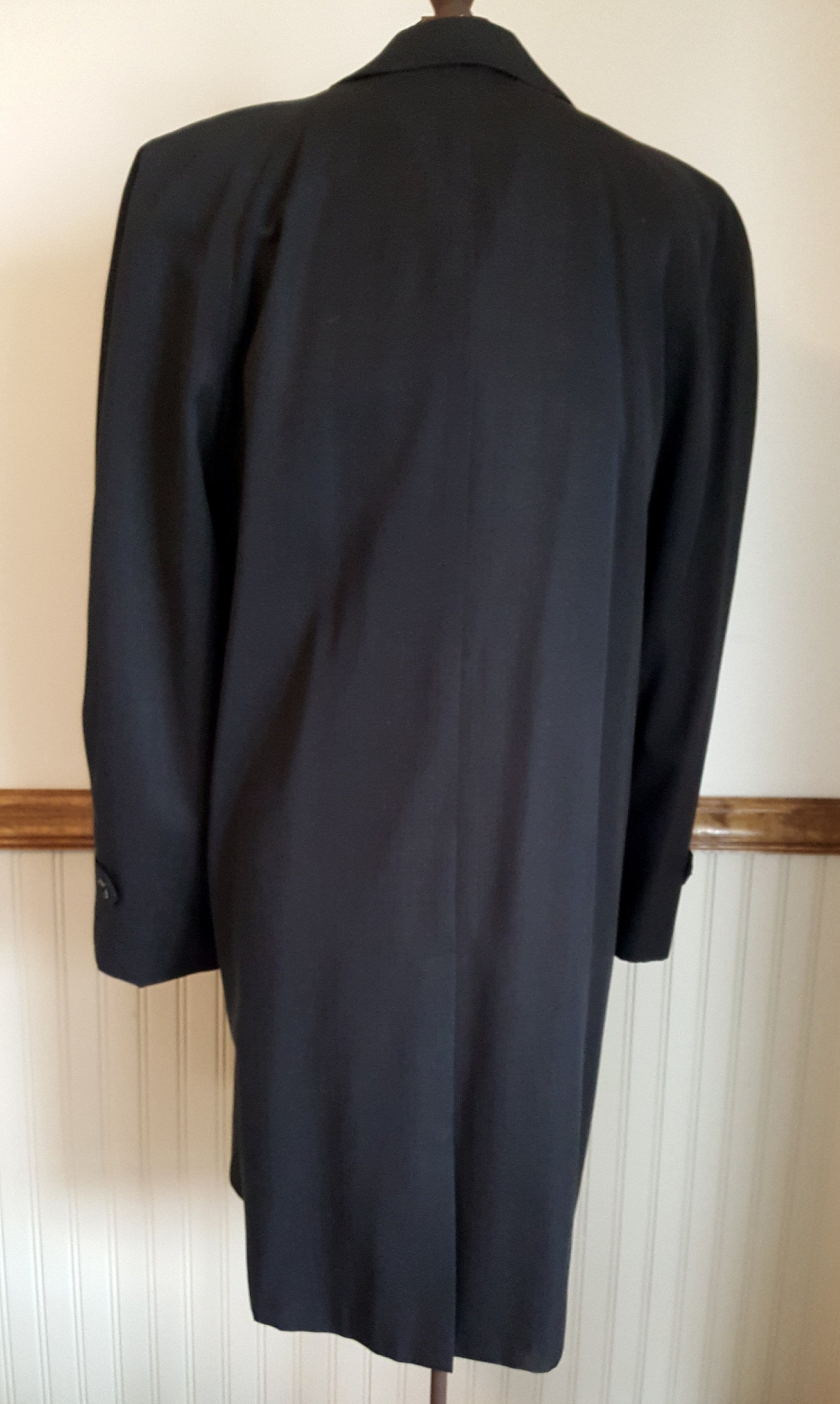 black knee length top