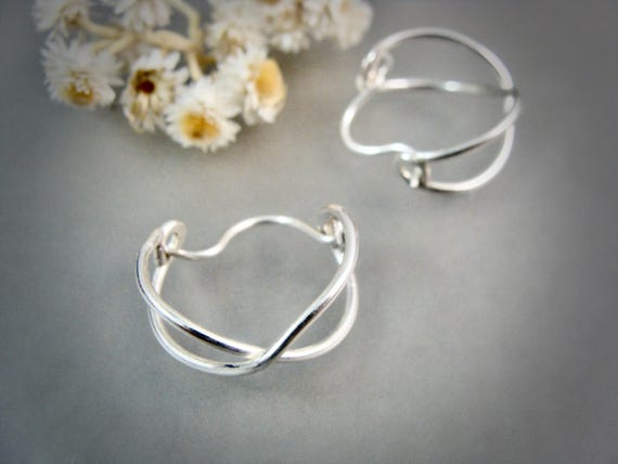 Twisted solid sterling silver 925 handmade hoops, Small unique everyday hoop earring, Gifts for her, Siren jewels, "Infinity hoops"