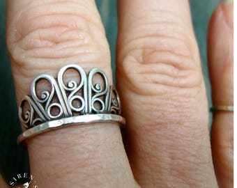 Sterling Silver Filigree Ring – Boho Crown Jewelry, Unique Stacking Ring