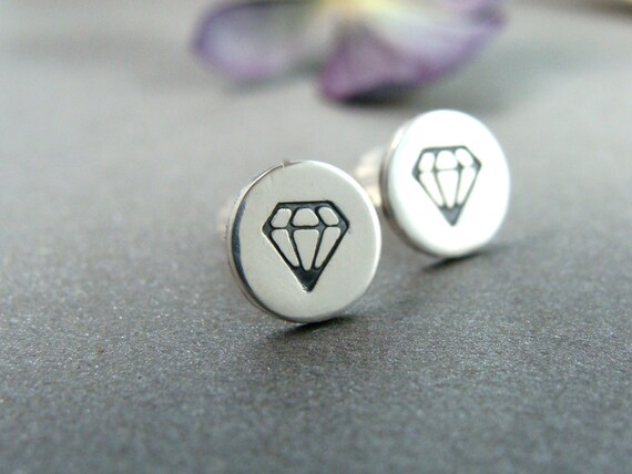 Handmade Sterling Silver Diamond Disc Stud Earrings – Petite Everyday 925 Jewelry, Minimalist jewelry