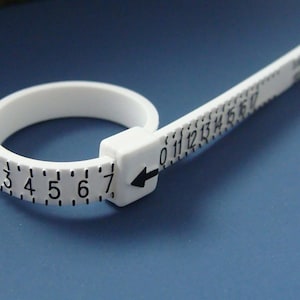 Verstellbares Ringmaß: Wiederverwendbarer Ringgrößenmesser
