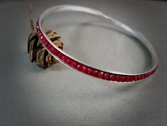 Red jade and sterling silver stack bangle, Jade gemstone bracelet, Stackable bangle, Gifts for her, Siren jewels