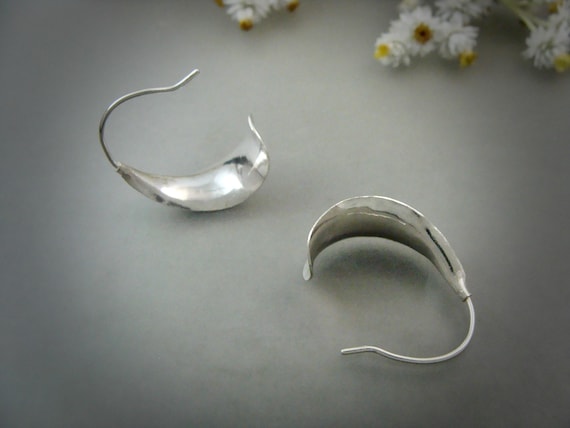 Sterling Silver Petal Earrings: Modern Minimalist Jewelry