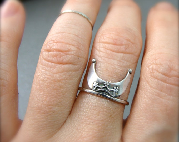 witchy woman crescent moon stacking ring, sterling silver ring, handmade ring, witchy things, rings for women, sterling stackable ring,