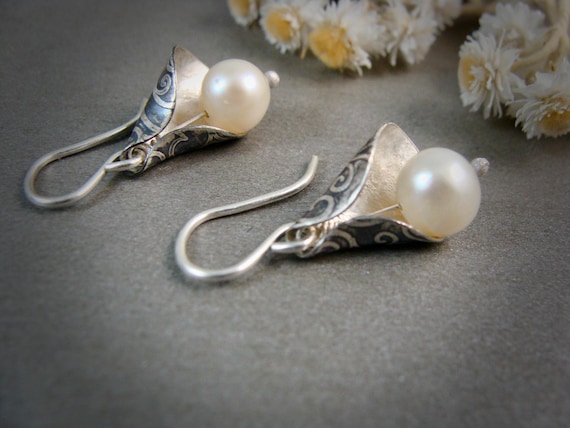 Pearl and Sterling Silver Tulip Earrings, Pearl Botanical Jewelry, June Birthstone, Gifts for her, Handmade Jewelry "Lily Bells"