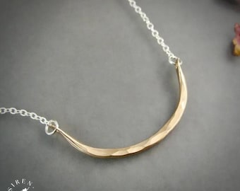 14k Gold Filled Hammered Bar Necklace - Minimalist Curved Pendant Jewelry Gift For Her