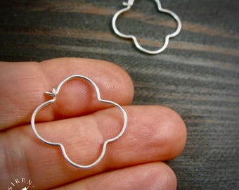 Petite Sterling Silver Clover Hoop Earrings – Gothic Quatrefoil Huggie Hoops