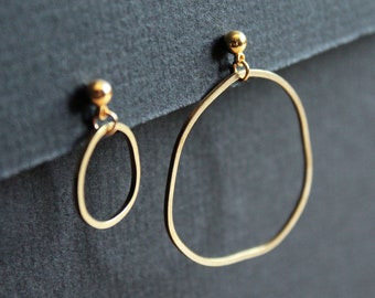 Mismatched earrings asymmetrical earring medium thin gold hoop earrings golden hoops open circle studs organic brass jewelry - Topo 5 ASYM