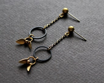 Black dangle earrings open circle earrings gold leaf drop earrings long stud earrings brass earrings chain earrings nature jewelry - Valda