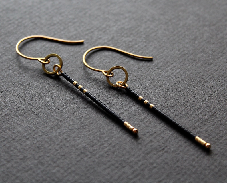 Matte black and gold beaded earrings, thin linear long bar seed bead earrings, geometric round circle, minimal modern brass earrings Larna image 8