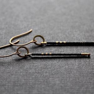 Matte black and gold beaded earrings, thin linear long bar seed bead earrings, geometric round circle, minimal modern brass earrings Larna image 7