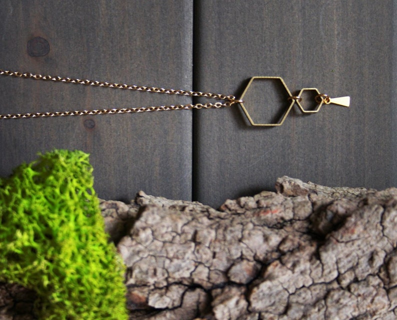 Long geometric necklace hexagon necklace gold honey comb honey bee necklace beekeeper gift brass jewelry birthday gifts for women Ruche N image 4