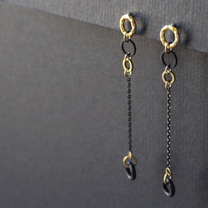 Earbud earrings in black and gold with silicone loop ring, anti-lost earpods holder chain, long dangle brass circle round stud modern Obila image 3