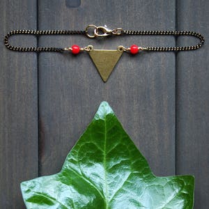 Gold triangle necklace, geometric necklaces for women, short pendant necklace red beads, arrow necklace black chain, brass jewelry Nerys N image 7