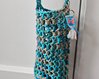 Blue Multicolor Crochet Water Bottle Holder With Blue Pink Bow Alpha Keychain