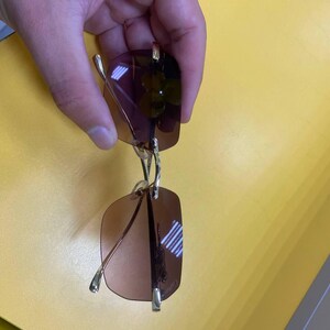 Sonnenbrille im Cartier-Stil
