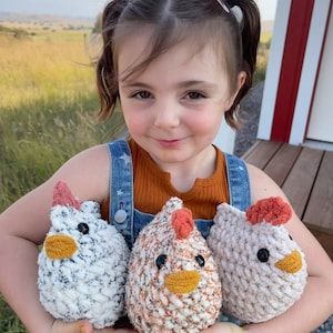 Emotional Support Plushie: Chonky Hen