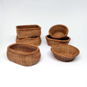 Wicker Style Basket, 1:12 Dollhouse Miniature – Round, Oval, or Rectangle