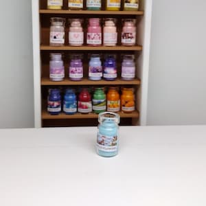 Dollhouse Jar Candle, 1:12 Scale Miniature