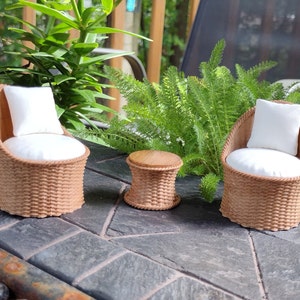 Mini patio set new arrivals