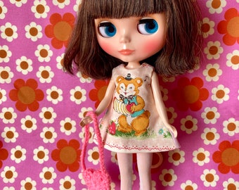 Cute Easter Bear Shift Dress and Bag for Blythe Doll.