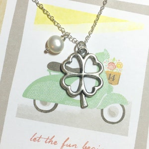 Lucky Clover Pearl Necklace, Four Leaf Clover Necklace, Good Luck Pendant, Plant Necklace, Lucky Necklace, Friendship Gift, Plant Lover Gift