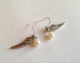 Pendientes De Alas De Ángel Perla De Agua Dulce, Pendientes De Perlas, Pendientes De Boda, Pendientes De Dama De Honor, Pendientes Lindos, Regalo BFF, Pendientes De Ángel