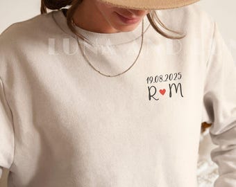 Personalized Date Heart Sweatshirt, Love Sweater, Valentine's Day Couple Initials Pullover, Gift for Boyfriend, Anniversary Date Couple Sweater
