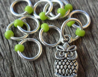 Small Snag Free Knitting Stitch Markers Silver Tone Owl Charm Green Seed Beads Fits Needles Up To 4.5mm