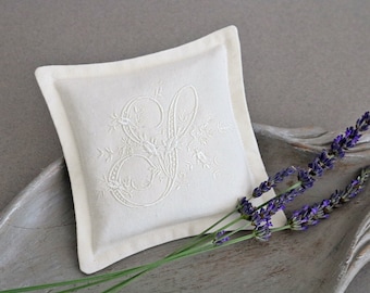 Gift LAVENDER SACHET for the BRIDE White or Lavender Brief Message Small Designs Repels Insects /& Moths Linen Custom Design Monogram