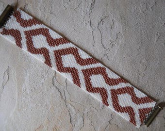 PATTERN: 2-Drop Even Count Peyote Stitch Cuff Bracelet, Geometric Motif, 2 Colors, Instant Download