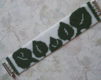 PATTERN: Even Count Peyote Stitch Cuff Bracelet, Spring Leaves -- Instant Download
