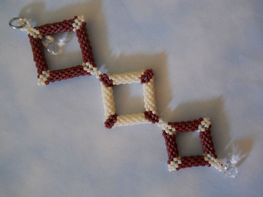 Pendant: Graduated Squares in Brownish Red & Cream Peyote Stitch ...