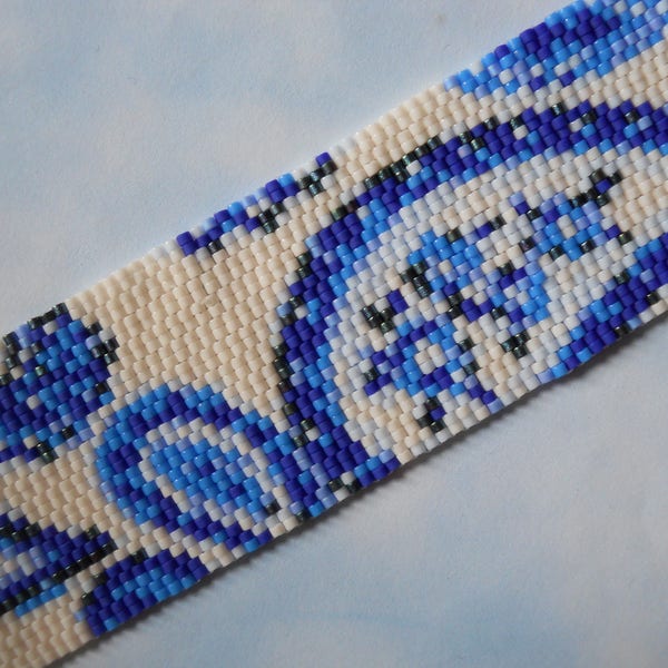 Cuff Bracelet, Blue & White Paisley, Peyote Stitch, Magnetic Tube Clasp