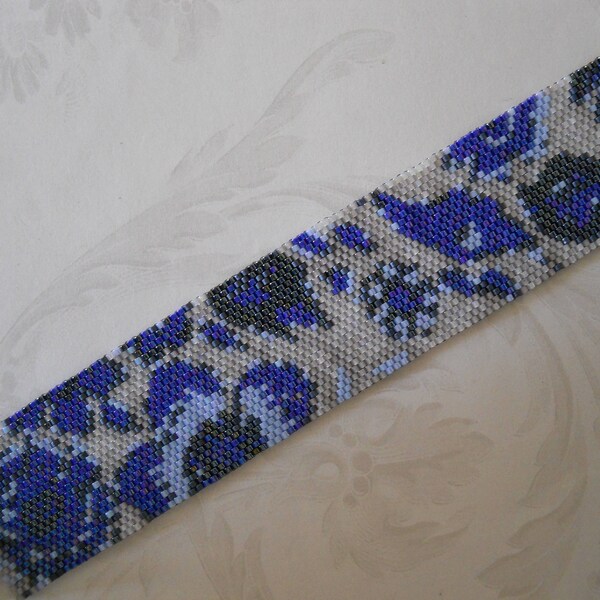 PATTERN: Even Count Peyote Stitch Cuff Bracelet, Blue Delft Flowers, Instant Download