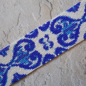 Bracelet: Portuguese Azulejo Inspired, Blue & White, Peyote Stitch, Magnetic Tube Clasp