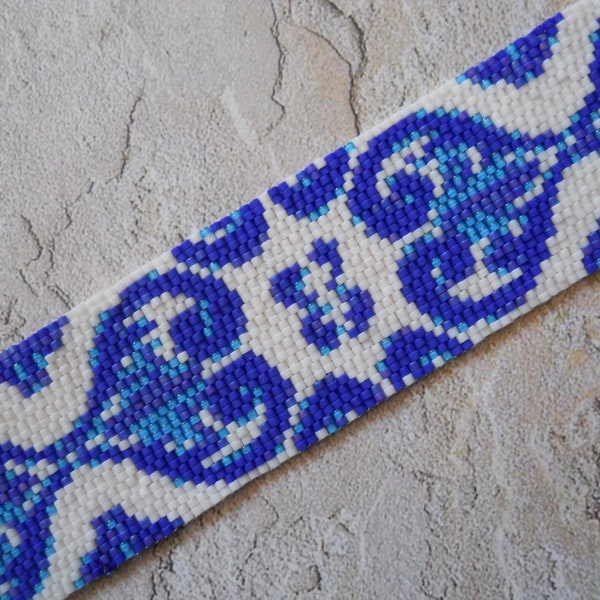Bracelet: Portuguese Azulejo Inspired, Blue & White, Peyote Stitch, Magnetic Tube Clasp