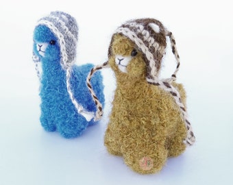 2 PACK 3.5 IN Needle Felted Alpaca Sculptures with chullo Felted Animals by Hand in Alpaca Fiber Turquoise and Mustard