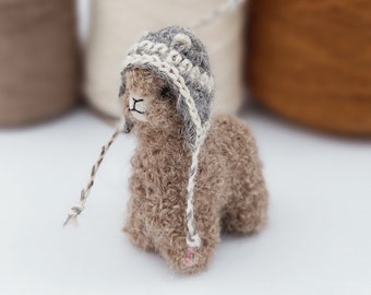 9 cm Needle Felted Alpaca Sculptures with brown Chullo Felted Animals by Hand in Alpaca Fiber  Beige