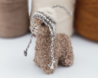 9 cm Needle Felted Alpaca Sculptures with gray Chullo Felted Animals by Hand in Alpaca Fiber Beige