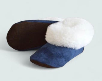 Andean Peruvian unisex Alpaca Fur Slippers- Handmade  Fuzzy Blue Slippers
