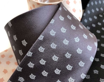 Cat Dot Necktie, Cat Parent Clothing. Tiny Cat Face Polka Dot Tie. Cats Printed Tie: Gifts for cat lovers, cat dad gift, veterinarian gift