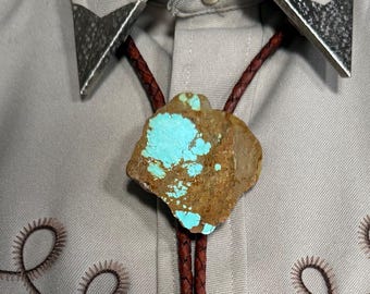 Cravatta Bolo turchese, numero 8 Mine. Punte Bolo in argento sterling. Cravatta Western Nevada #8 Slab. Stile cowboy, stile sud-ovest, rockabilly.