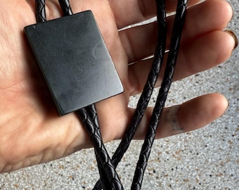 Alaskan Jade Bolo Tie – Dark Green Gemstone Lariat Necklace, Hand-Cut Jade Jewelry for Men, Groom or Collector Gift with Alaskan Origin